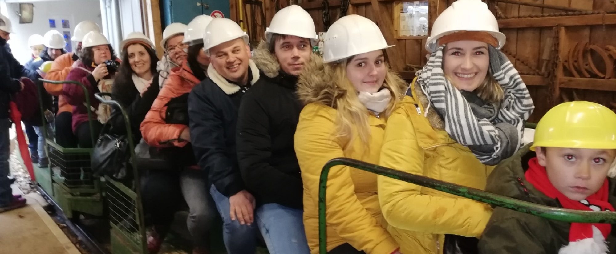 •	Tiefer Stollen Christmas World 07.12.2019